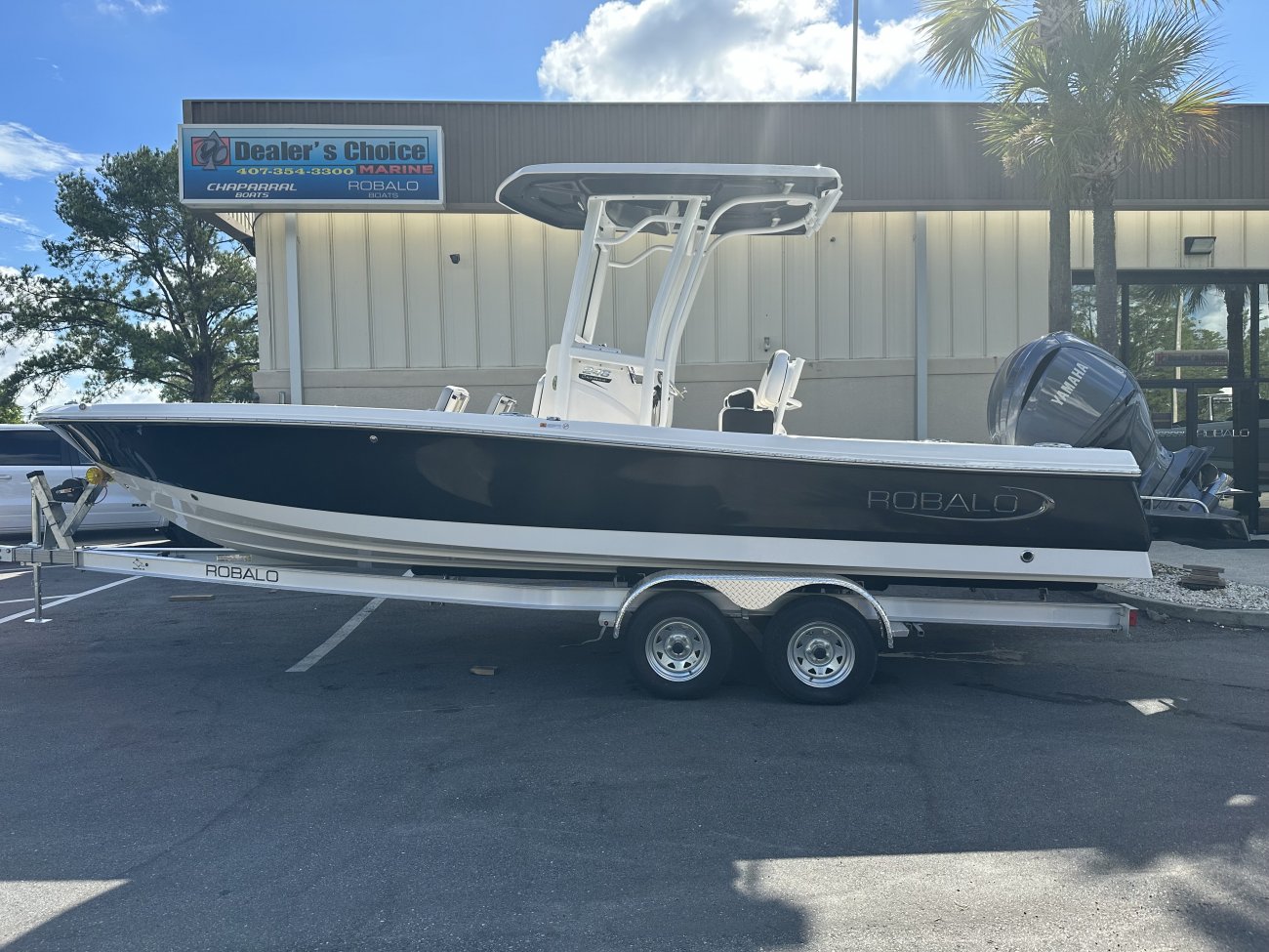 Generally speaking, wakeboard specific boats have weight in the back of the boat and make the wake larger and steeper. Most wakeboard boats will have several features that help to create large wakes.