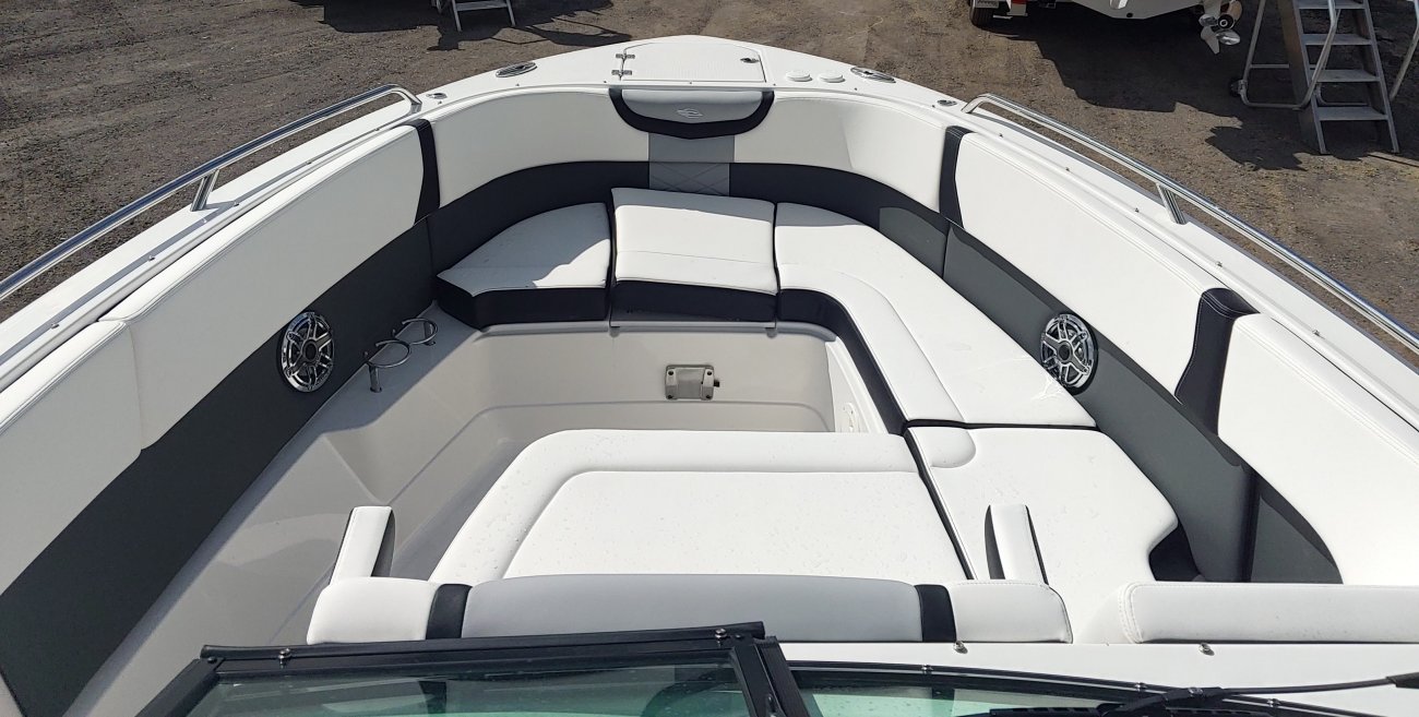 The definition of an outboard motor is a detachable engine mounted on outboard brackets on the stern of your boat.  This configuration will have triple engines.
