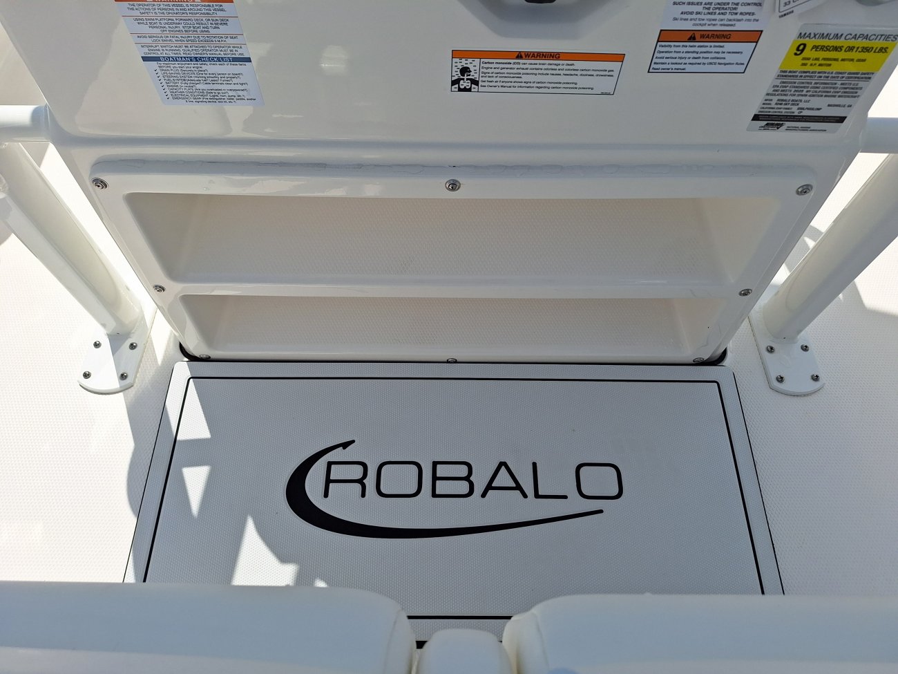 Center console is an open hull boat where the console of the boat is in the center. The boat deck surrounds the console so that a person can walk all around the boat from stern to bow with ease. Most center consoles are powered by outboard motors.